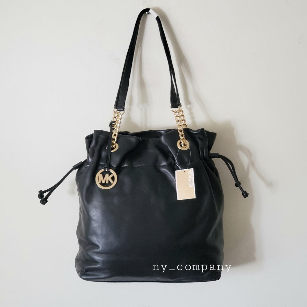 Michael kors Drawstring Leather Tote(Brand New)
